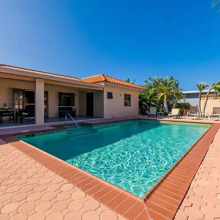 Sunrise Villa Is Gorgeous For Daily Views Of Sunrises And Sunsets-2